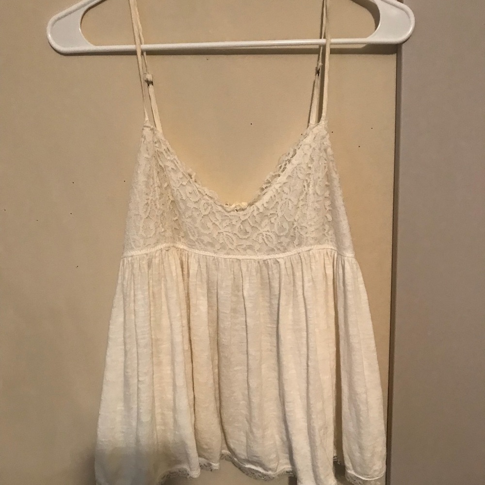 white lace tank top
